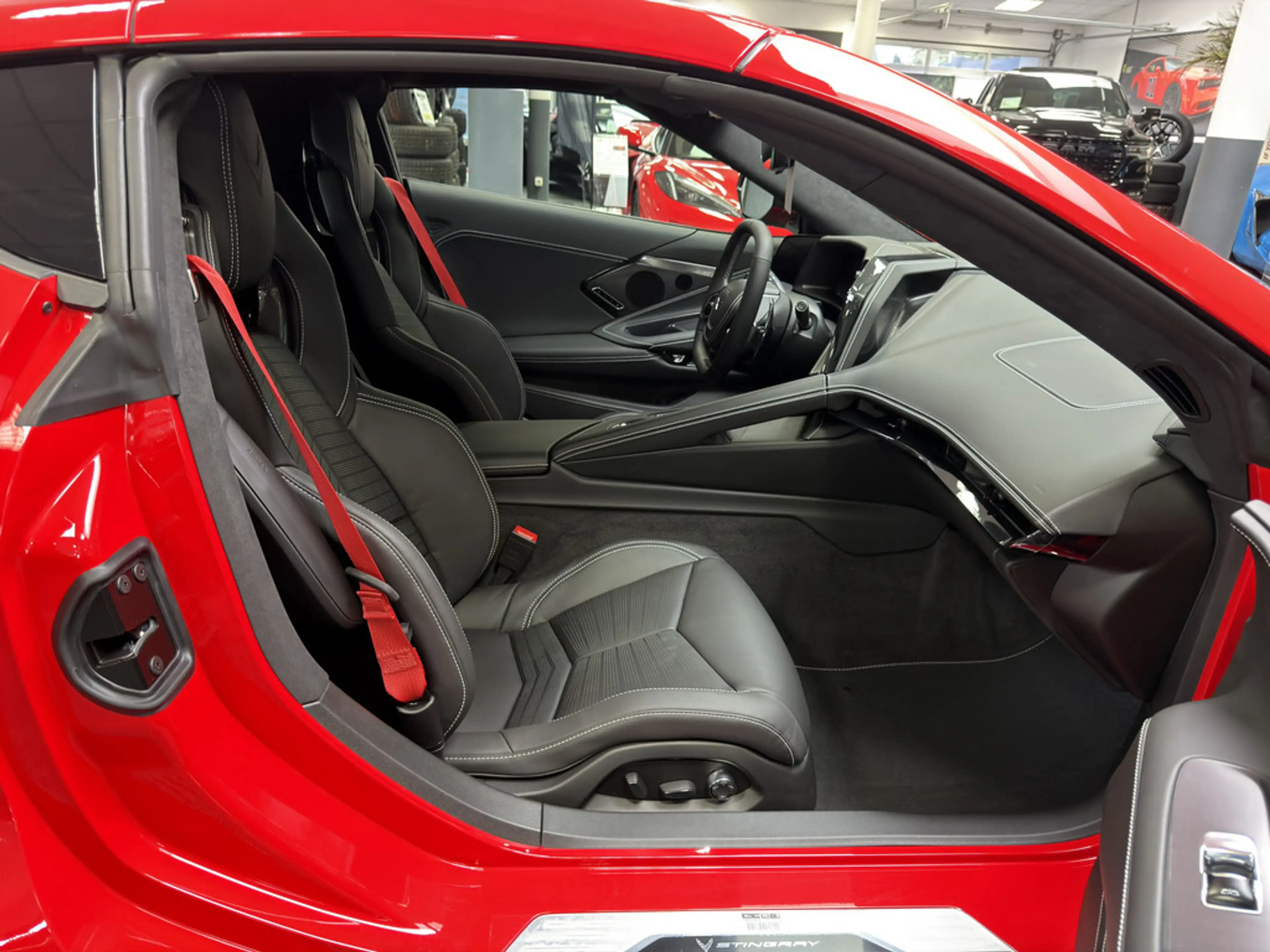 Corvette C8 Cabrio 3LT MY26 NAP Exclusive — photo 26