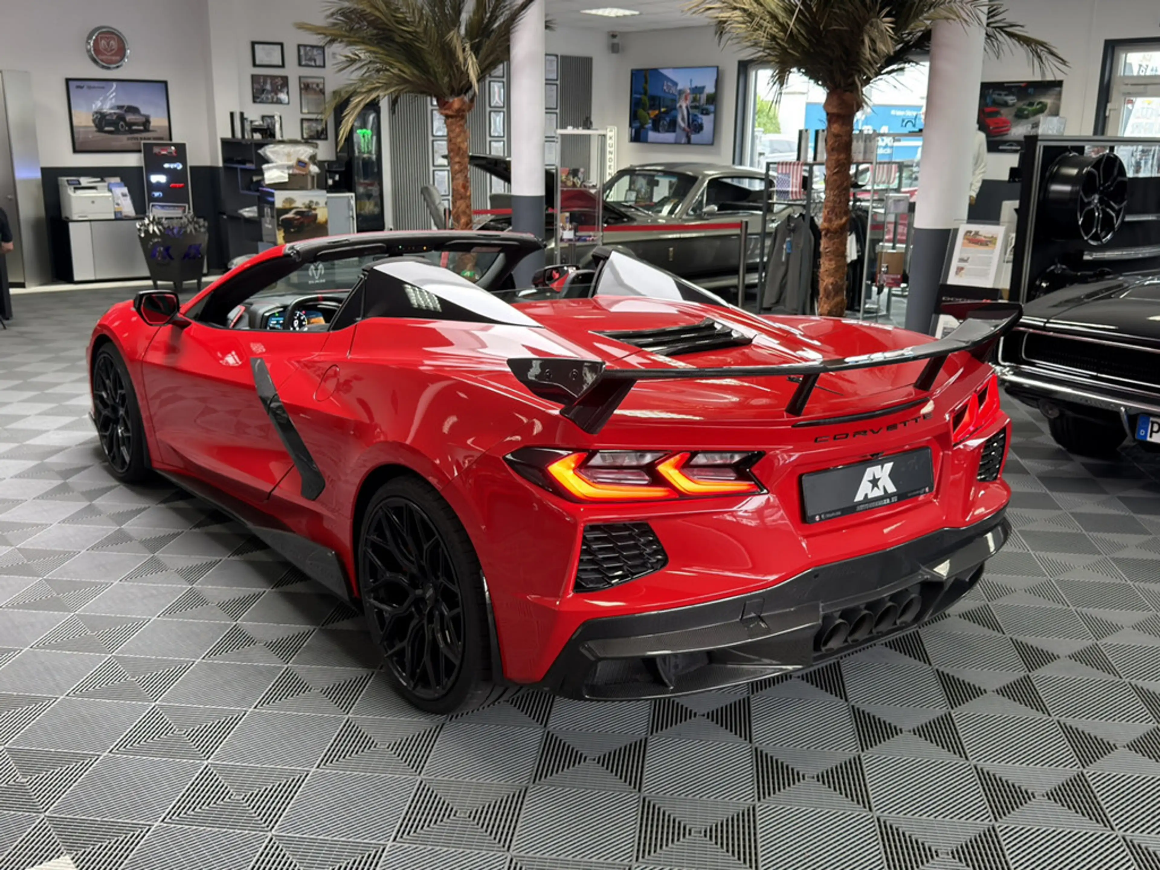Corvette C8 Cabrio 3LT MY26 NAP Exclusive — photo 19