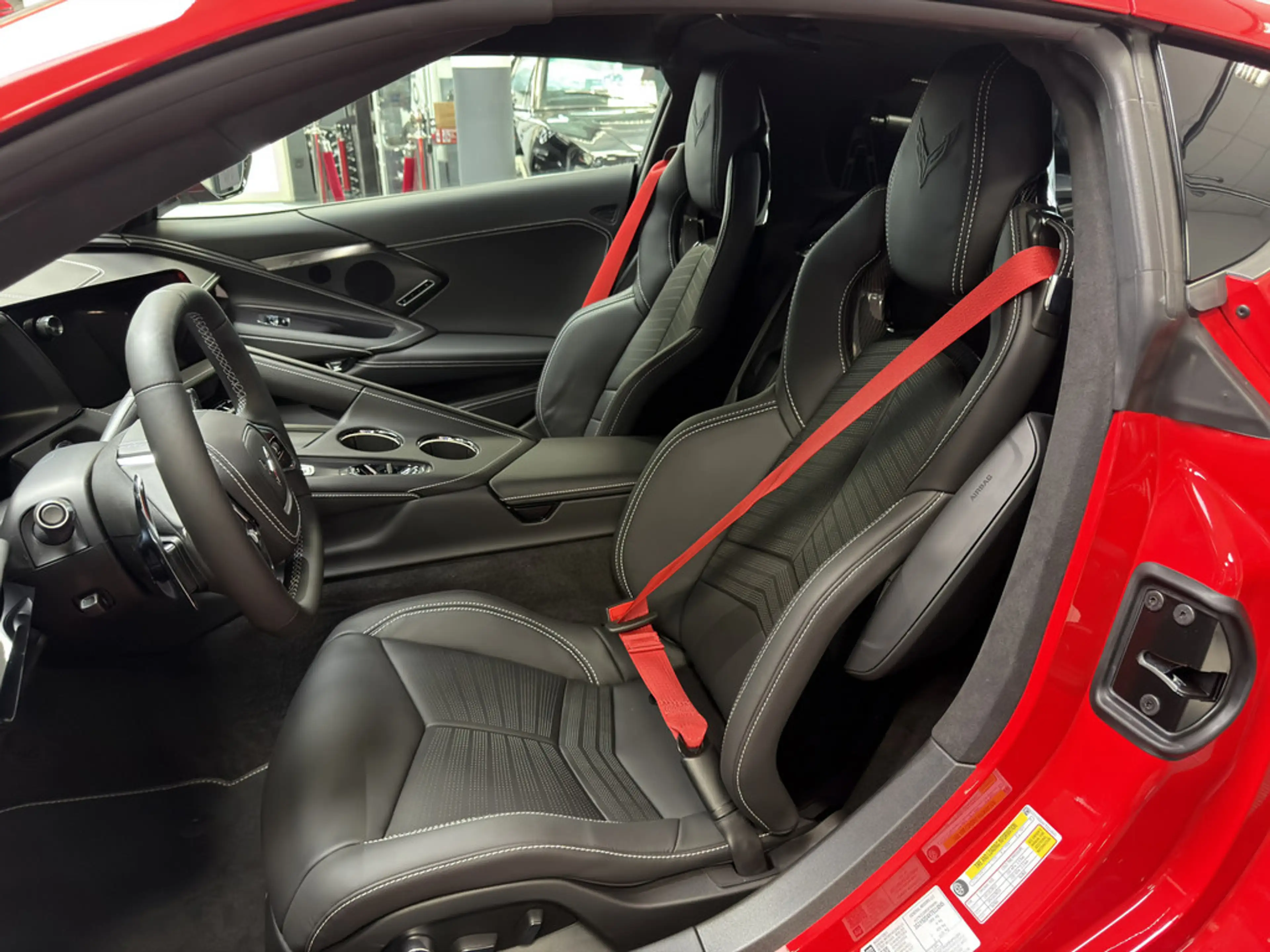 Corvette C8 Cabrio 3LT MY26 NAP Exclusive — photo 25