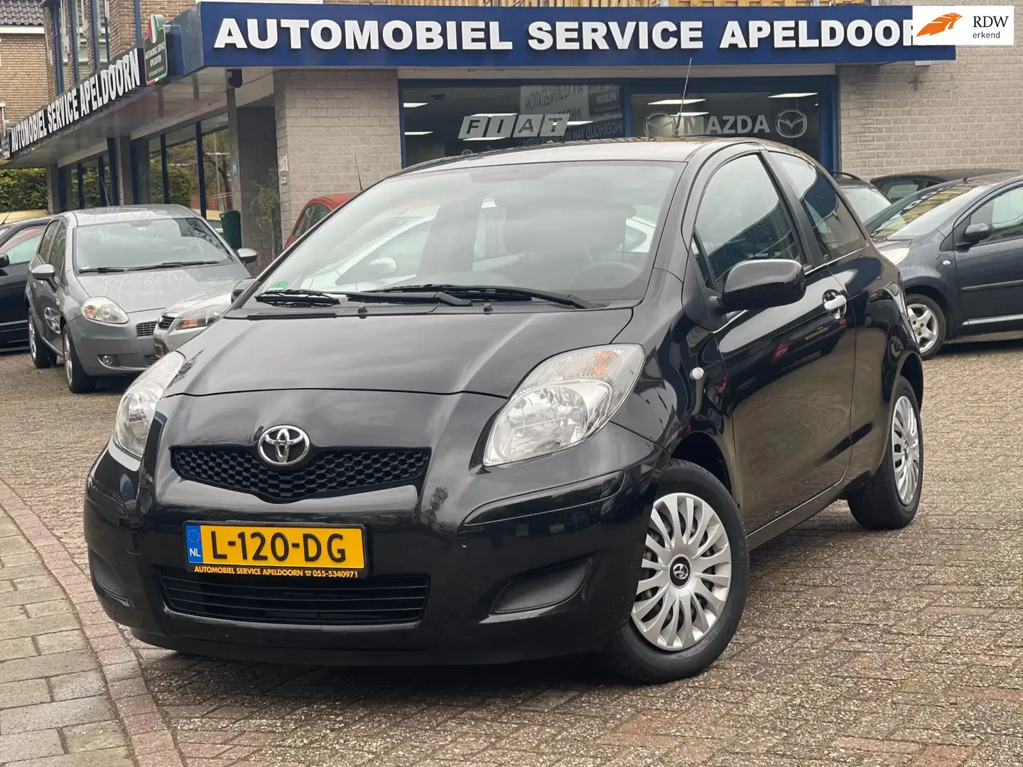 Toyota Yaris 1.0 VVT-i Access*AIRCO*STUURBEKR.*ELLEK.PAKKET*AUX Noir - 1
