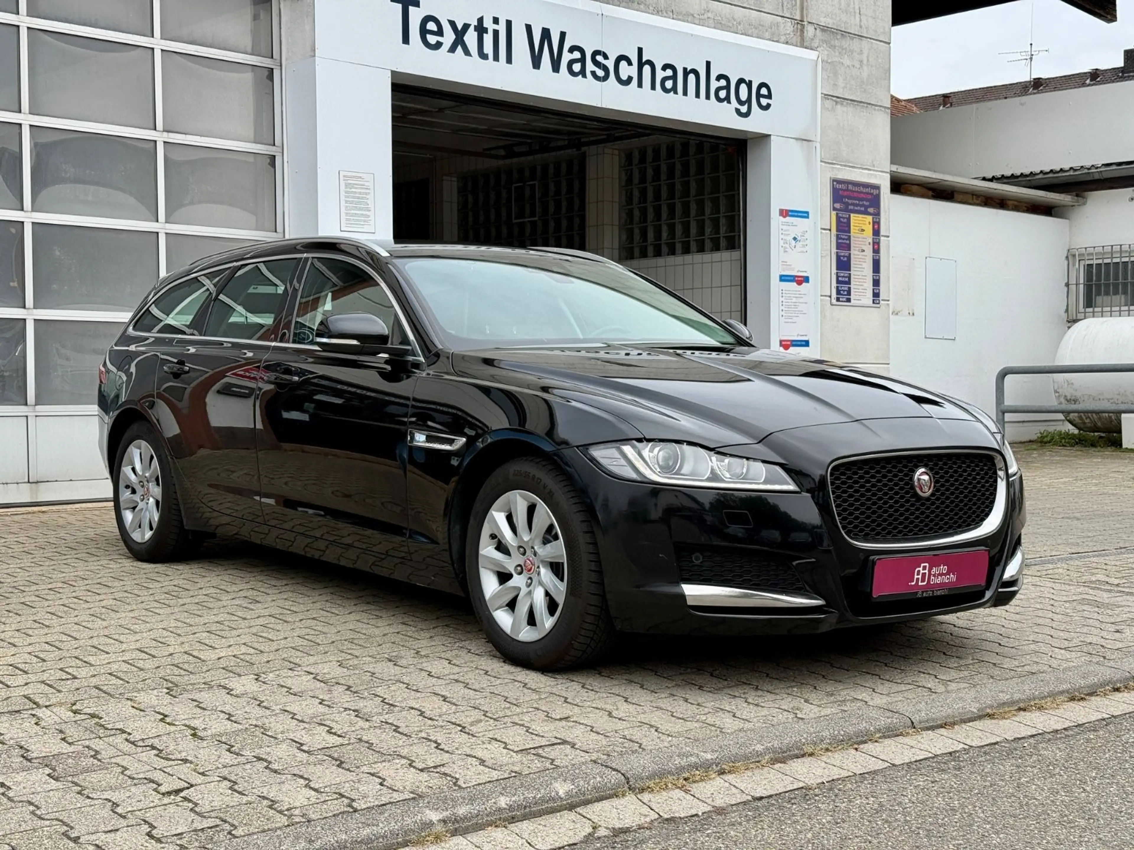 Jaguar XF Sportbrake Prestige *Leder *PDC *Carplay — photo 3