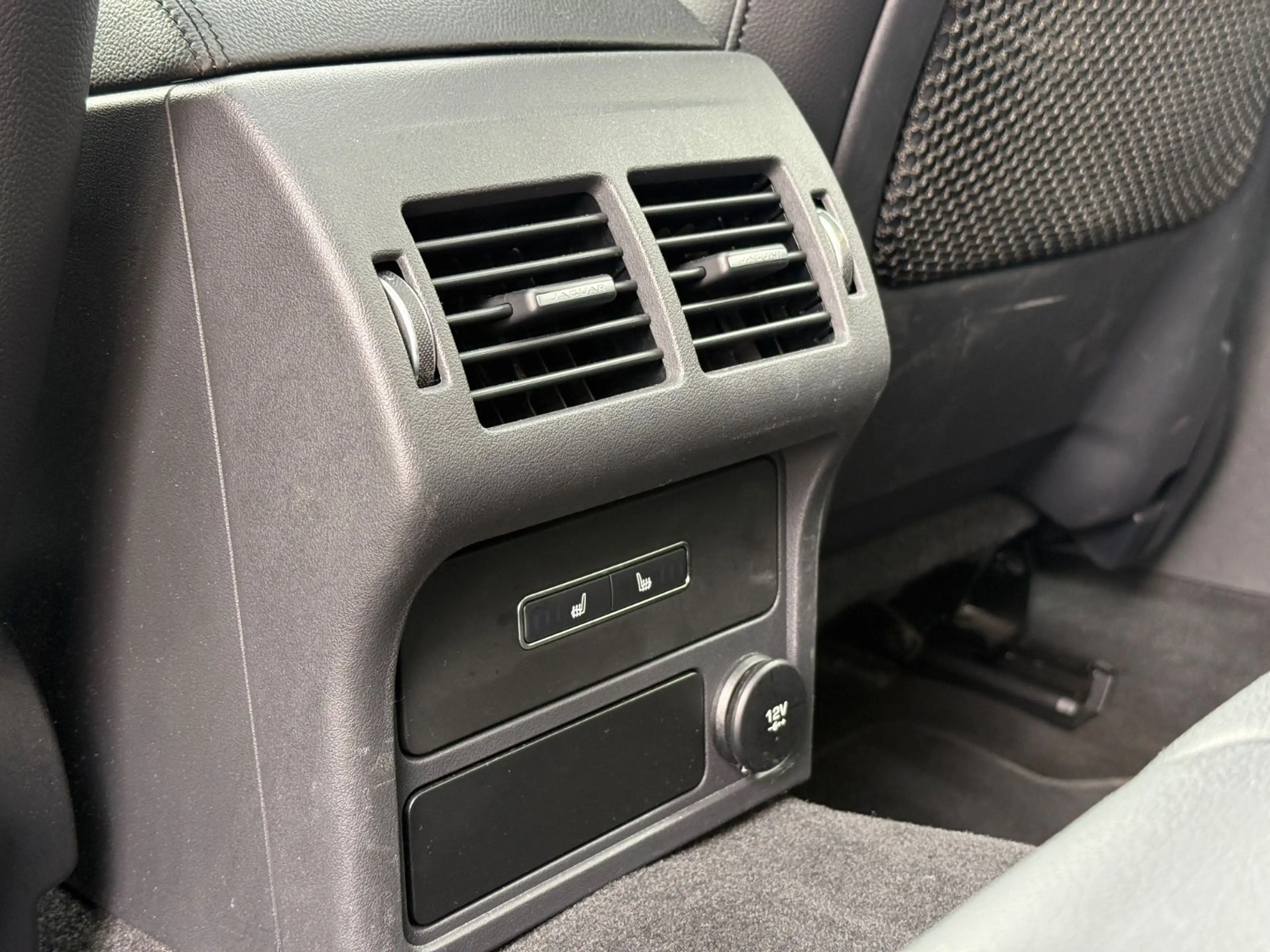 Jaguar XF Sportbrake Prestige *Leder *PDC *Carplay — photo 14