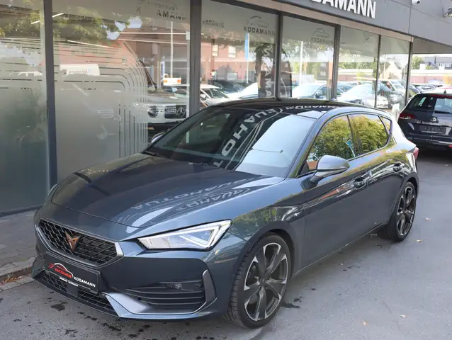Cupra Leon view 5