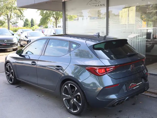 Cupra Leon view 7