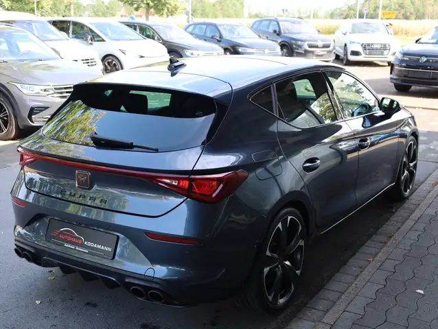 Cupra Leon view 10
