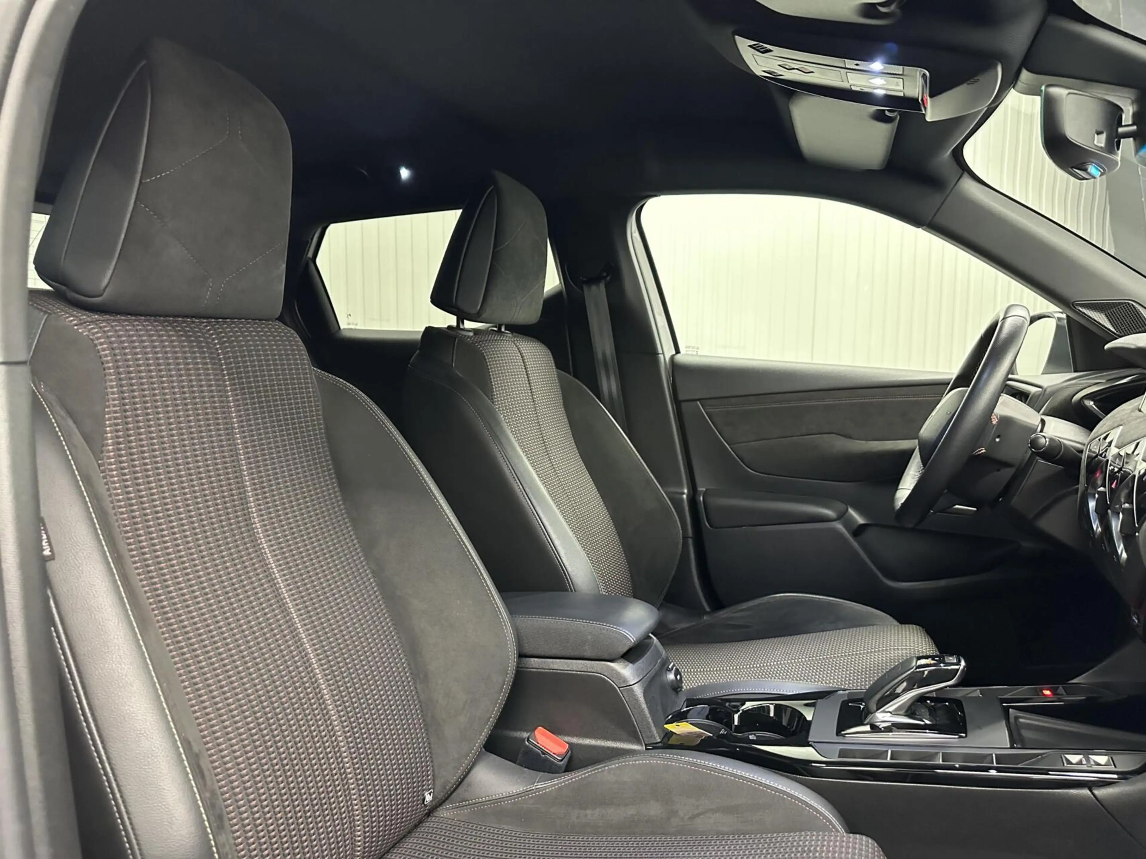 DS Automobiles DS 3 Crossback E-Tense Performance Line 50 kWh 3 Fase CARPLAY NAV — photo 15