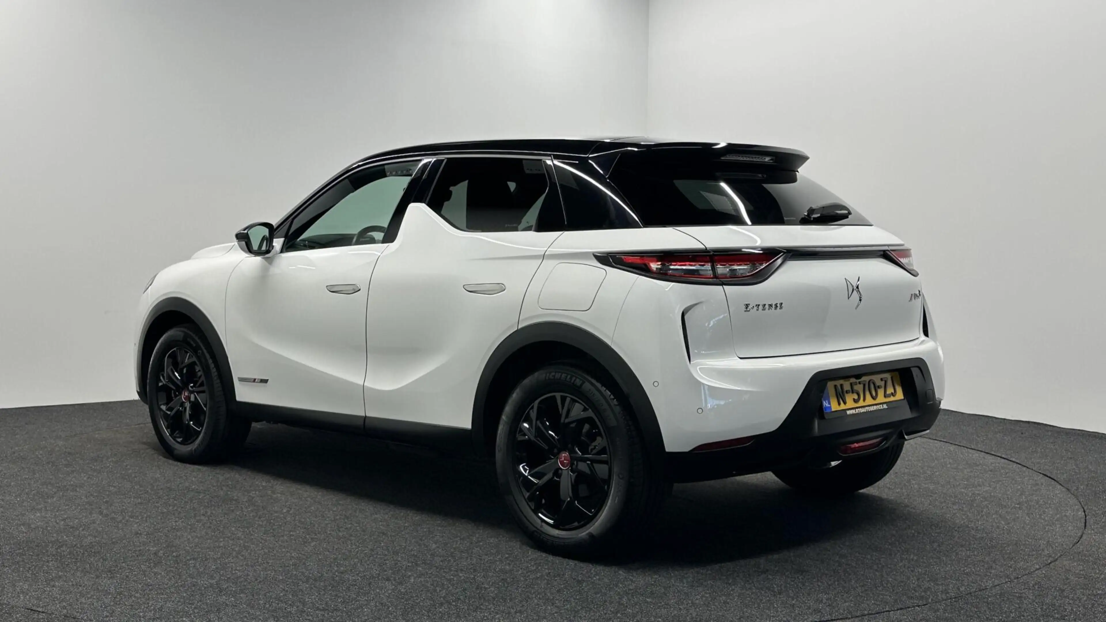 DS Automobiles DS 3 Crossback E-Tense Performance Line 50 kWh 3 Fase CARPLAY NAV — photo 6