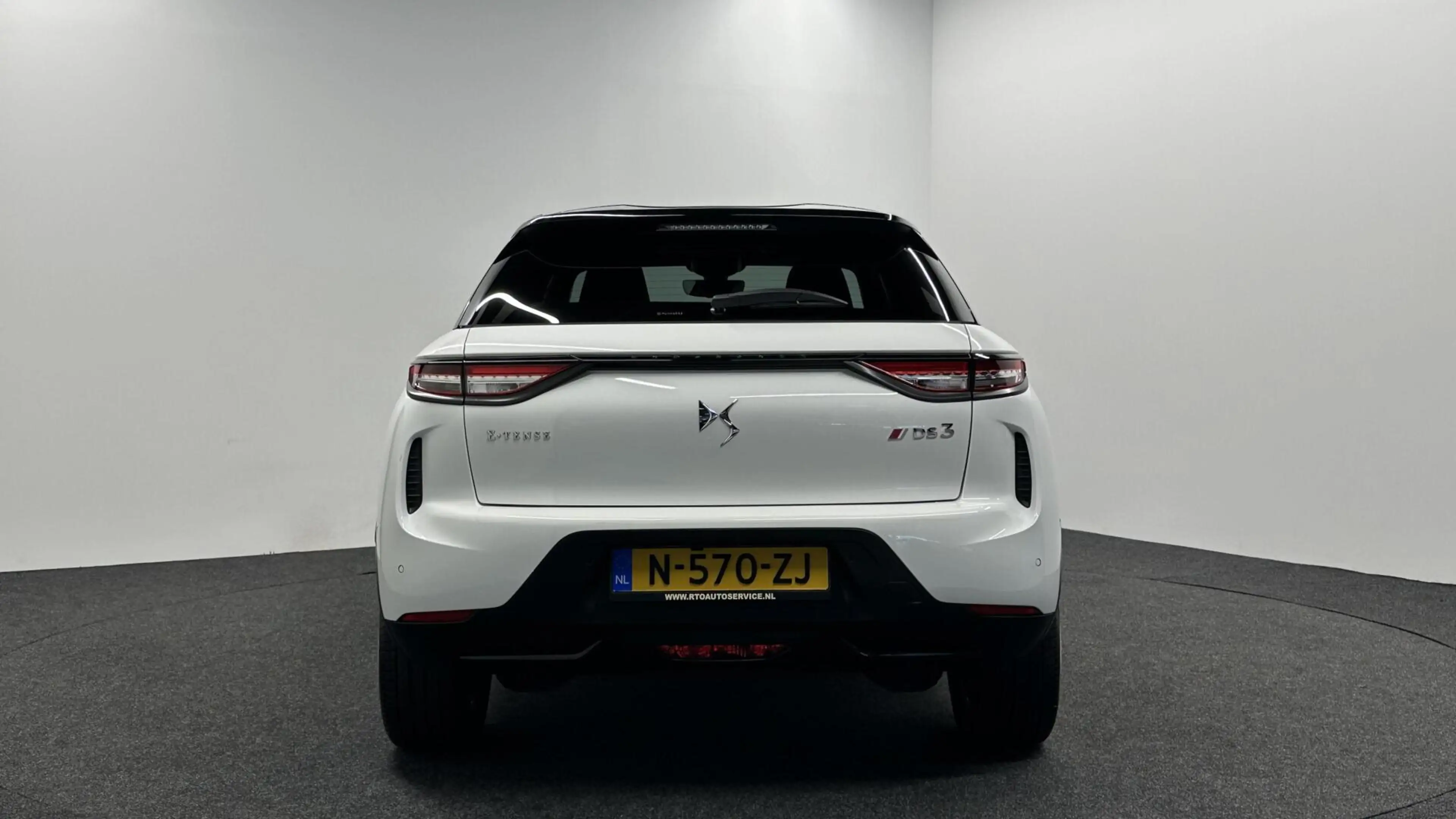 DS Automobiles DS 3 Crossback E-Tense Performance Line 50 kWh 3 Fase CARPLAY NAV — photo 5