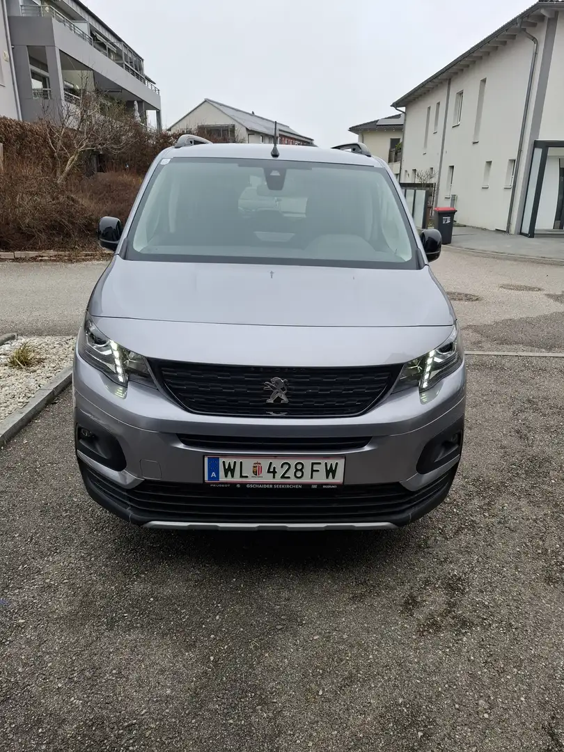 Peugeot e-Rifter Rifter Lang GT Batterie 50kWH GT Silber - 2