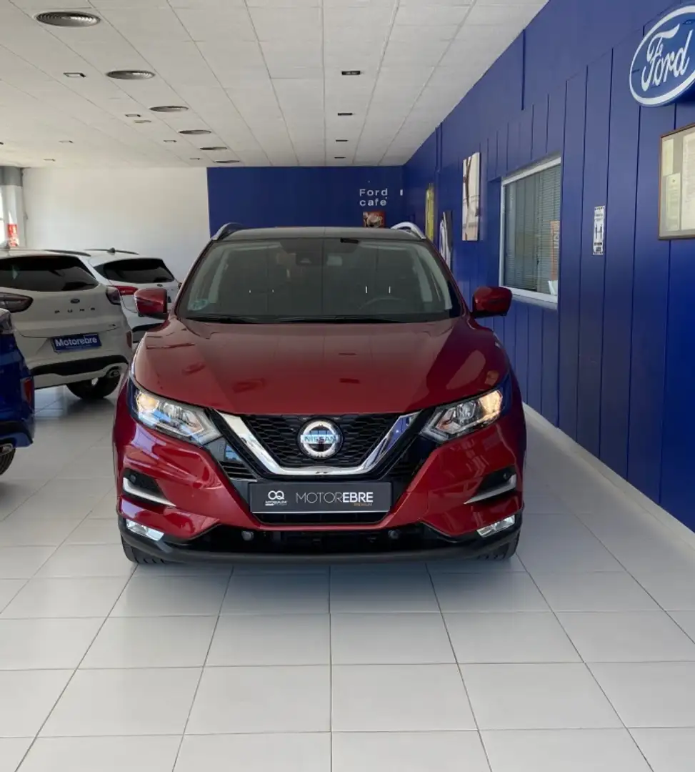 Nissan Qashqai 1.3 DIG-T N-Connecta 4x2 103kW Rouge - 2