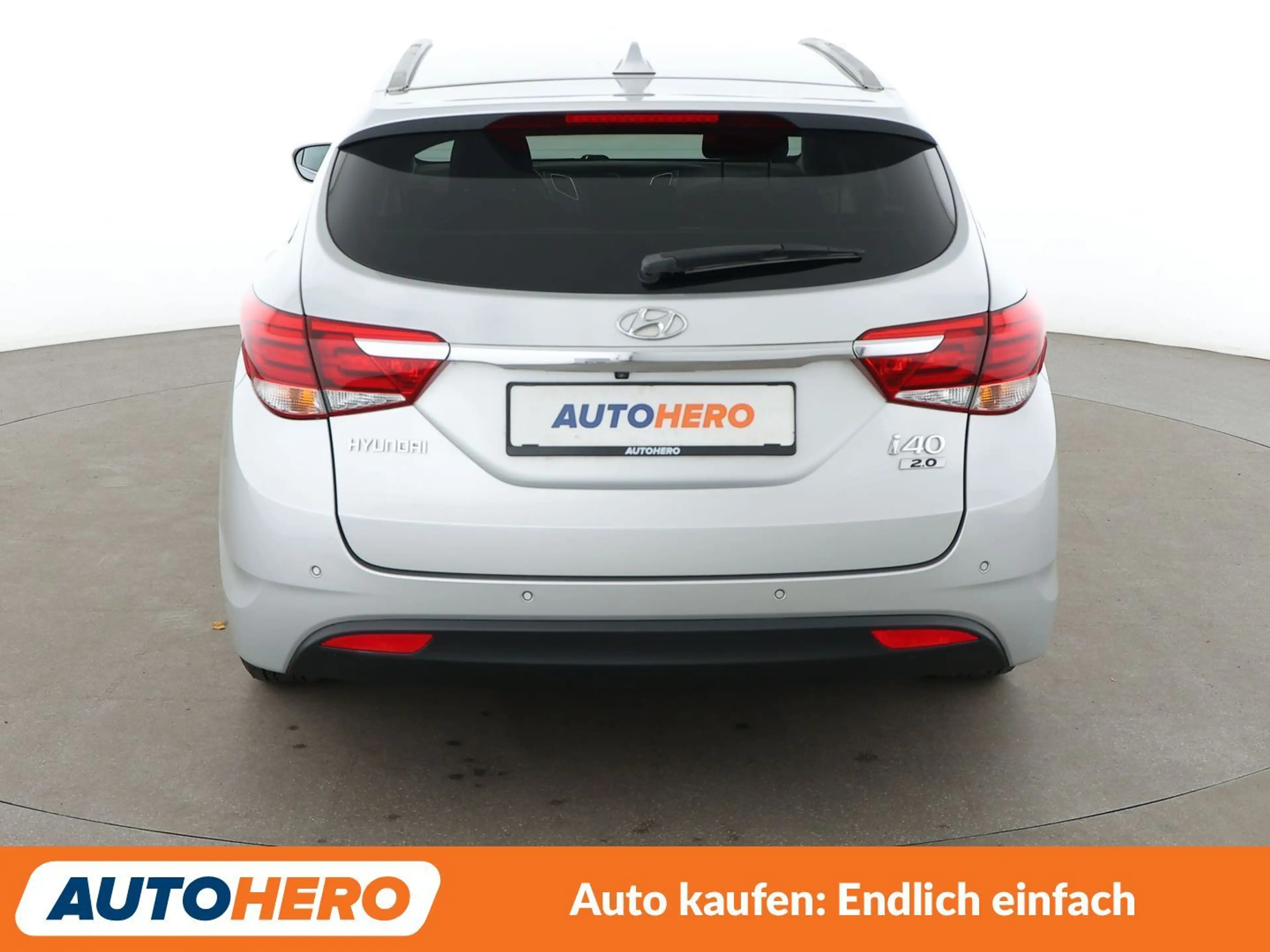 Hyundai i40 2.0 GDI Trend Aut.*NAV*TEMPO*CAM*PDC*SHZ*BT* — photo 5