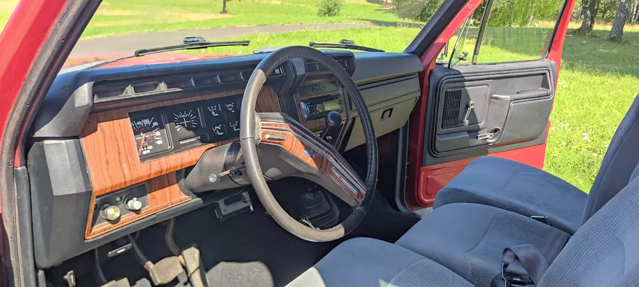 Ford F 250 Pickup Oldtimer – 5,8 Liter V8, foto 10