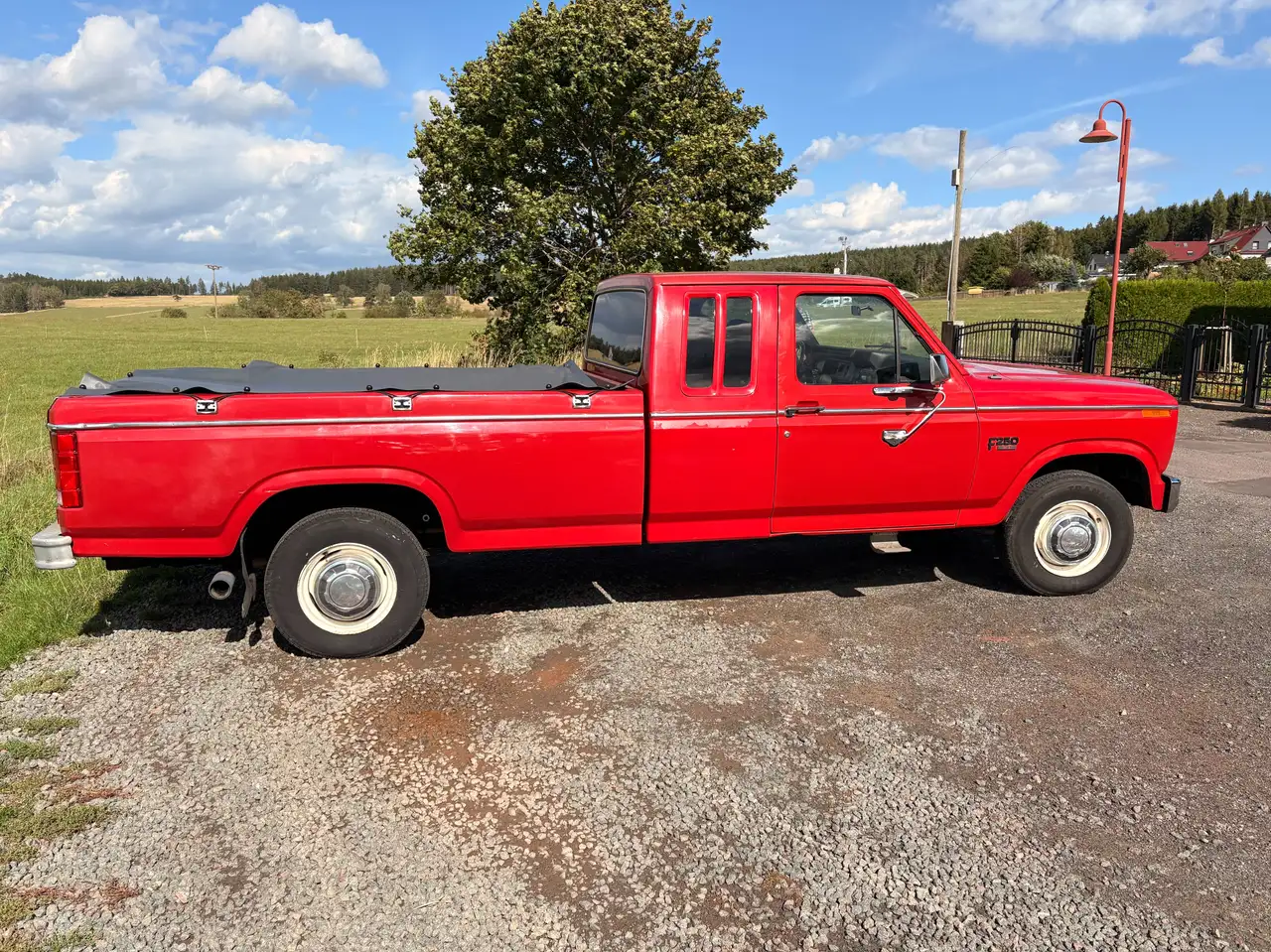 Ford F 250 Pickup Oldtimer – 5,8 Liter V8, foto 6