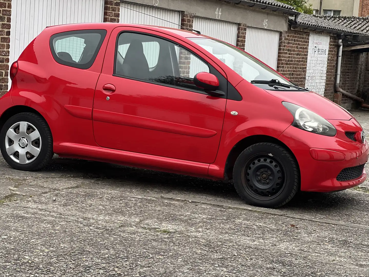 Toyota Aygo 1.0i VVT-i Plus - 2