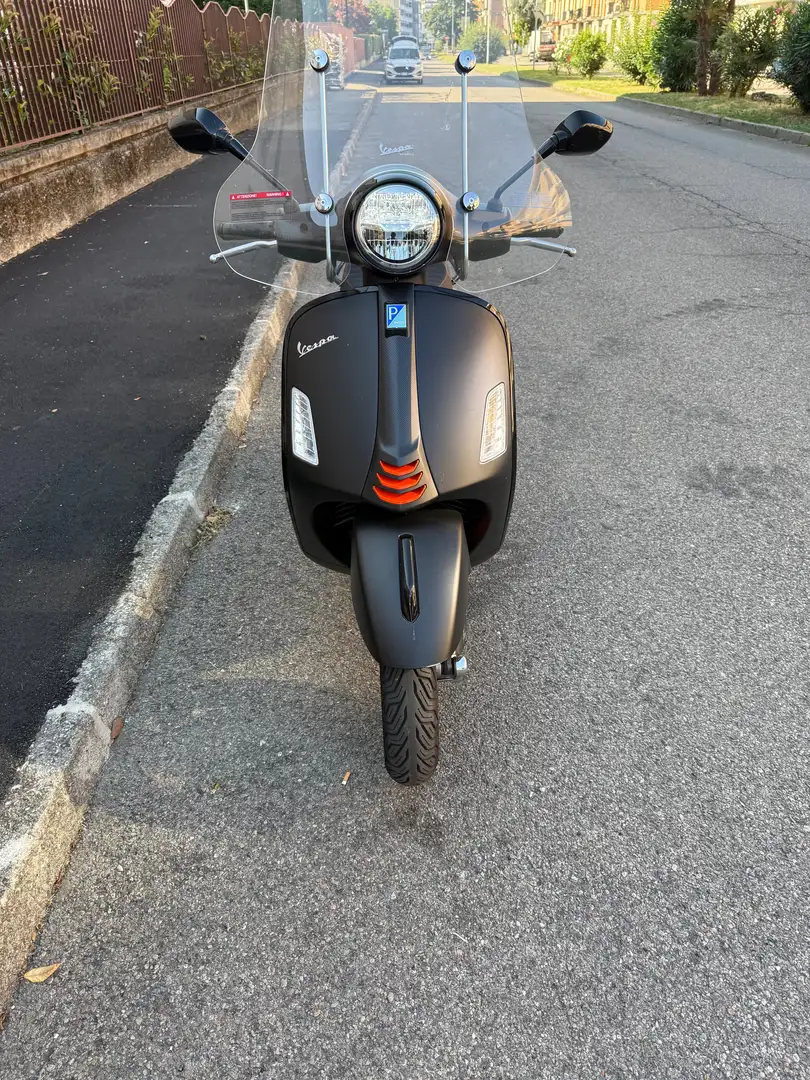 Vespa GTS 310 Super sport Чорний - 2