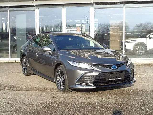 Toyota Camry 2,5 Hybrid Lounge Aut. *Prompt