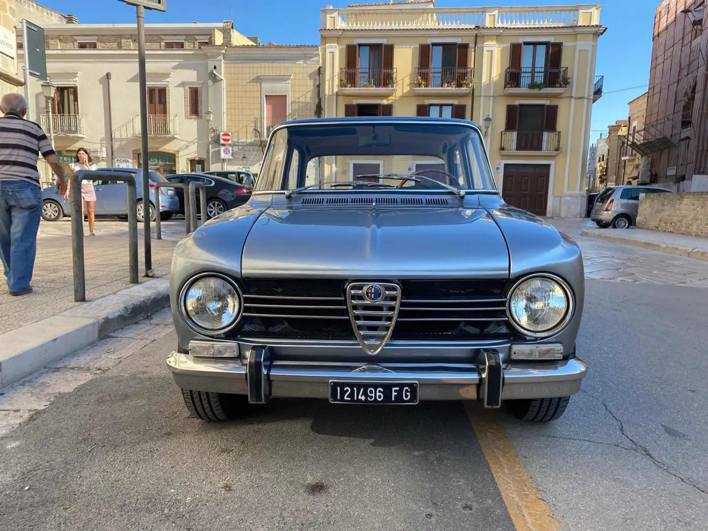 Alfa Romeo Giulia 1300 SUPER Szary - 2