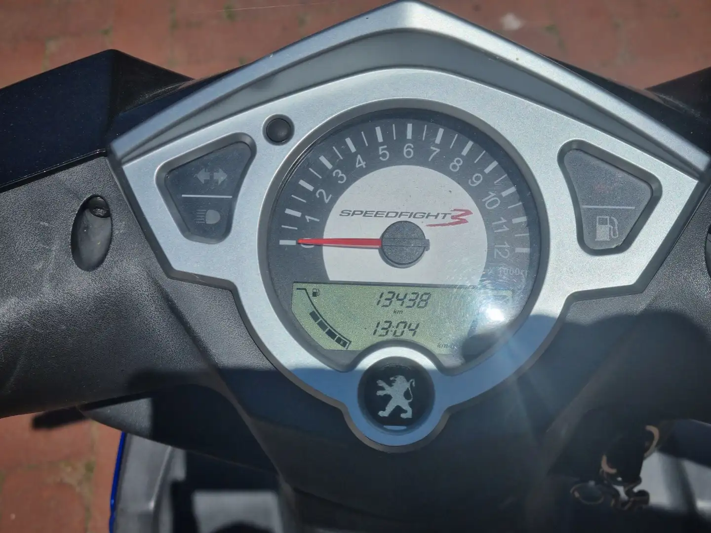 Peugeot Speedfight Speedfight 3 Type F1 AA - Total 1 Синій - 2
