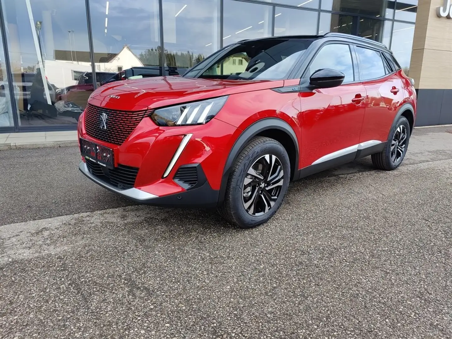 Peugeot e-2008 50kWh GT Rot - 1