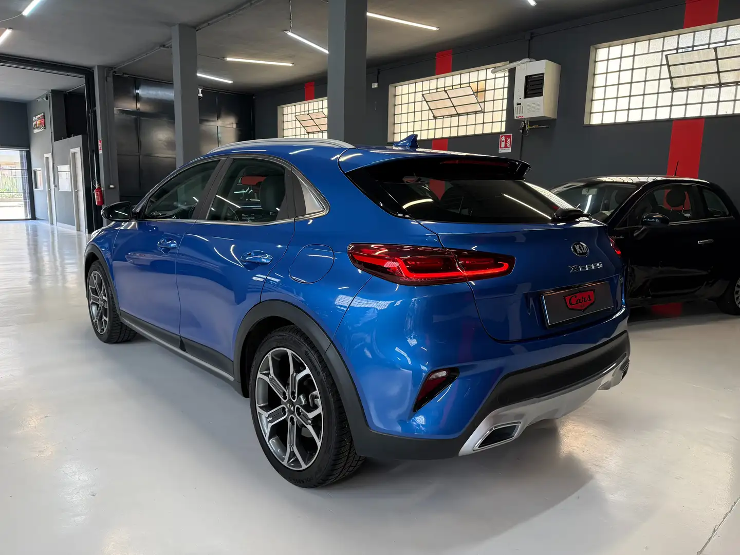 Kia XCeed 1.0 t-gdi Style Gpl 111cv Blauw - 2