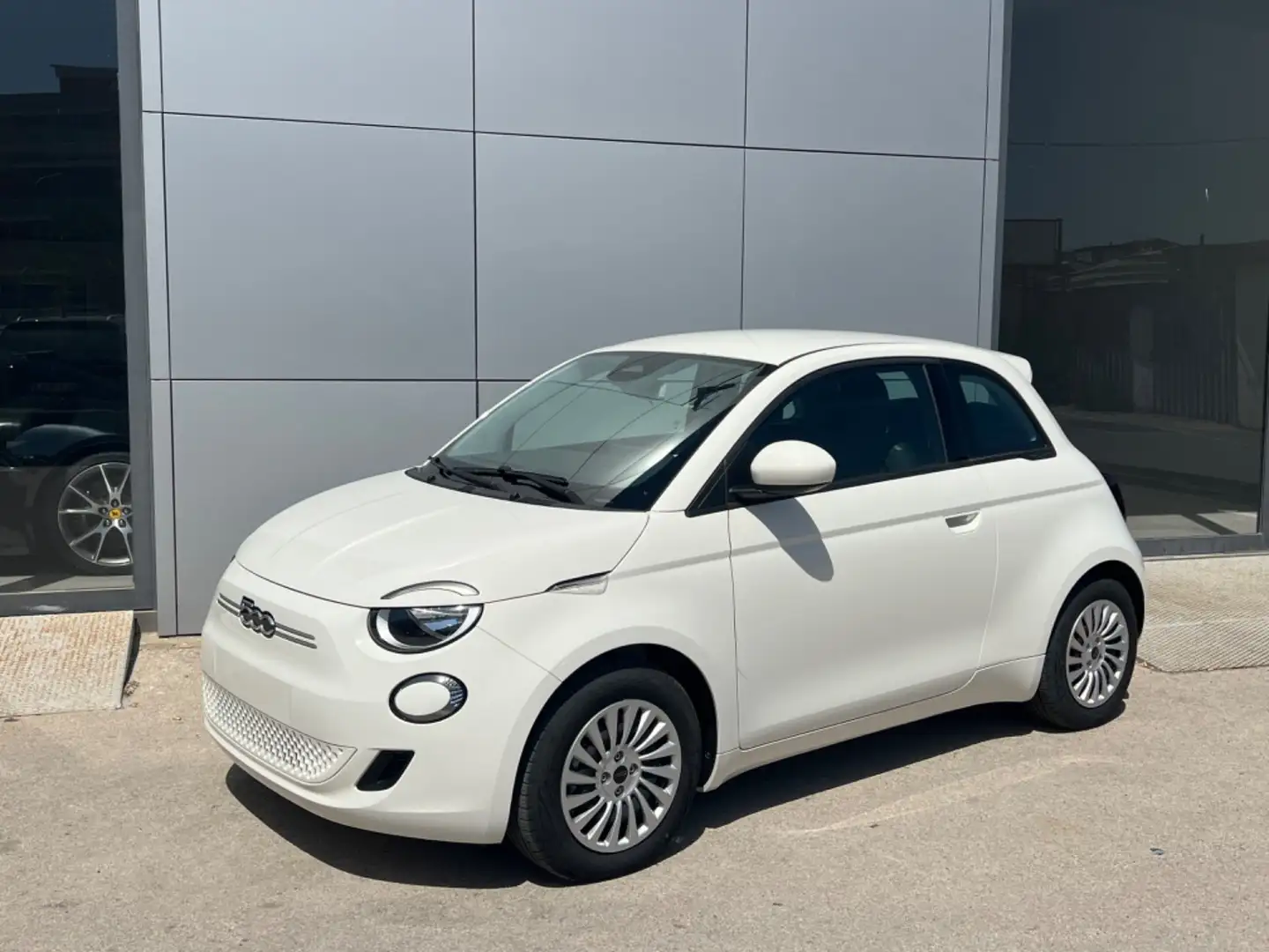 Fiat 500e Bev possibilità noleggio no scoring Bianco - 1
