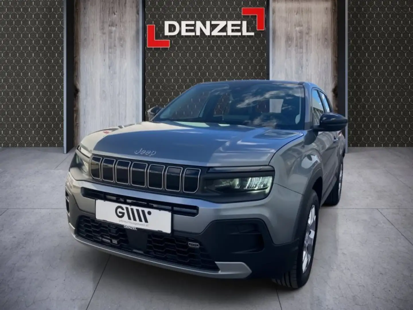 Jeep Avenger 1.2 e-Hybrid Altitude e-DCT6 Gris - 2