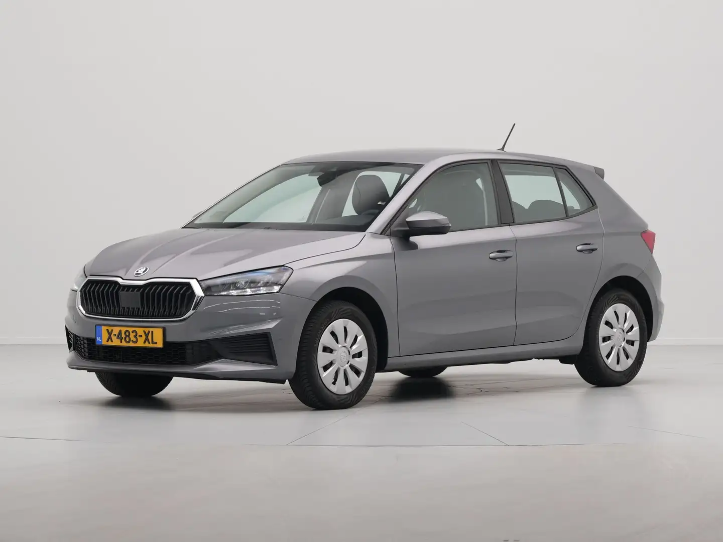 Skoda Fabia 1.0 TSI 95pk Ambition Navi via App Cruise Pdc Led Grijs - 2