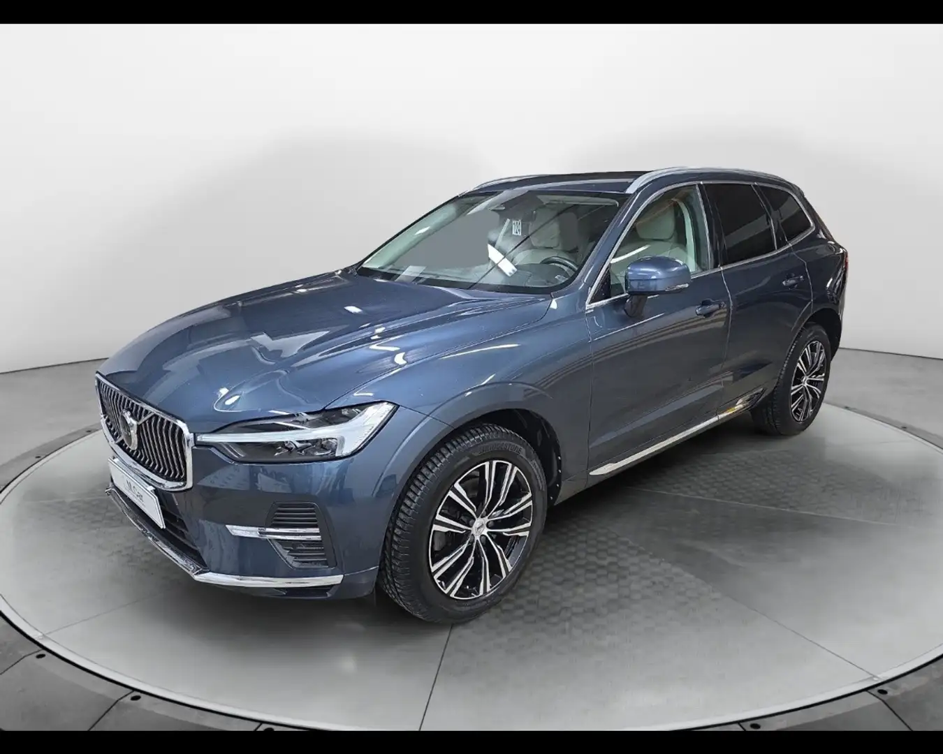 Volvo XC60 2.0 b4 Inscription awd auto Blau - 1