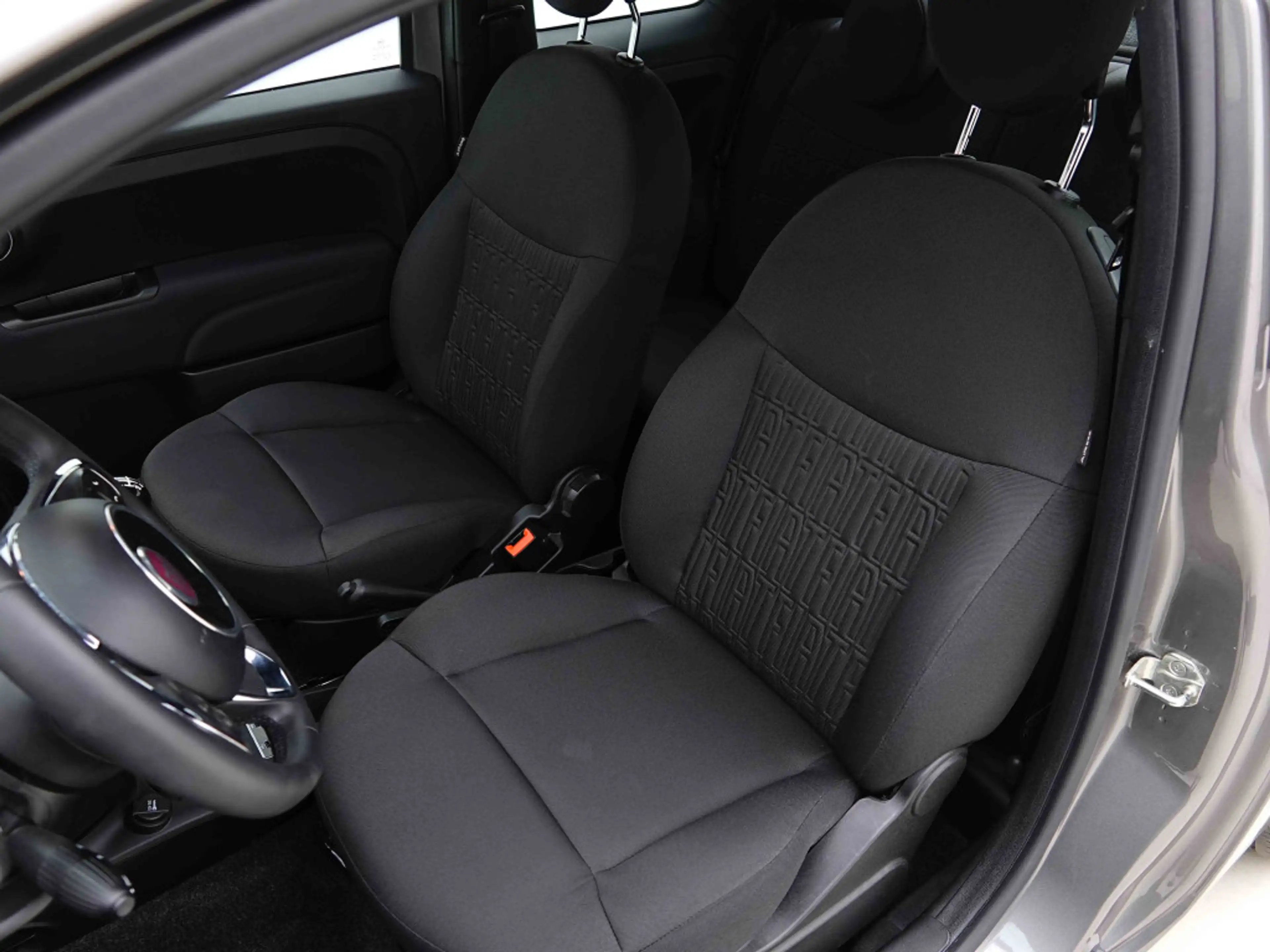 Fiat 500 1.0 Hybrid 70 Cult | Carplay — photo 7
