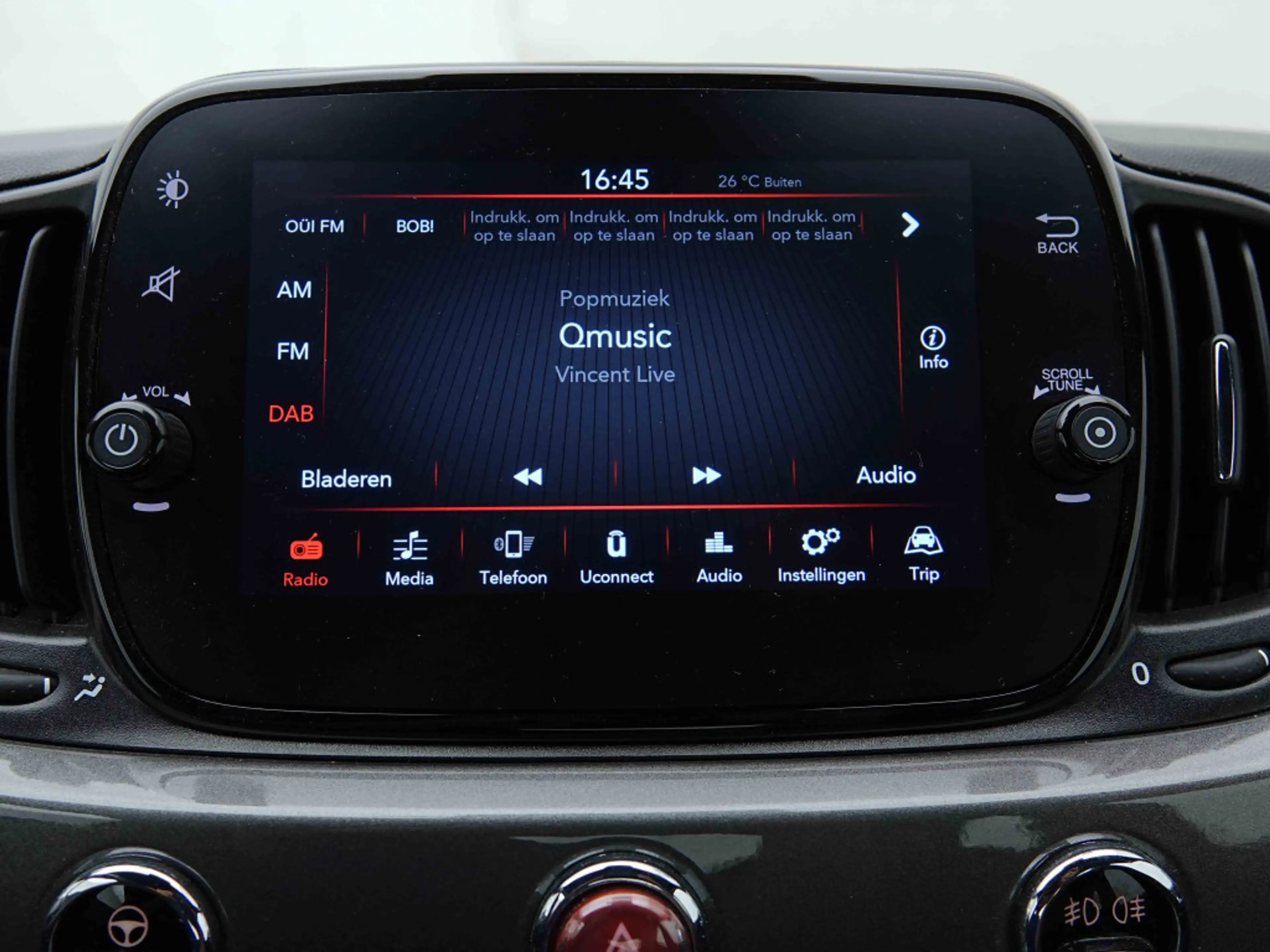 Fiat 500 1.0 Hybrid 70 Cult | Carplay — photo 10