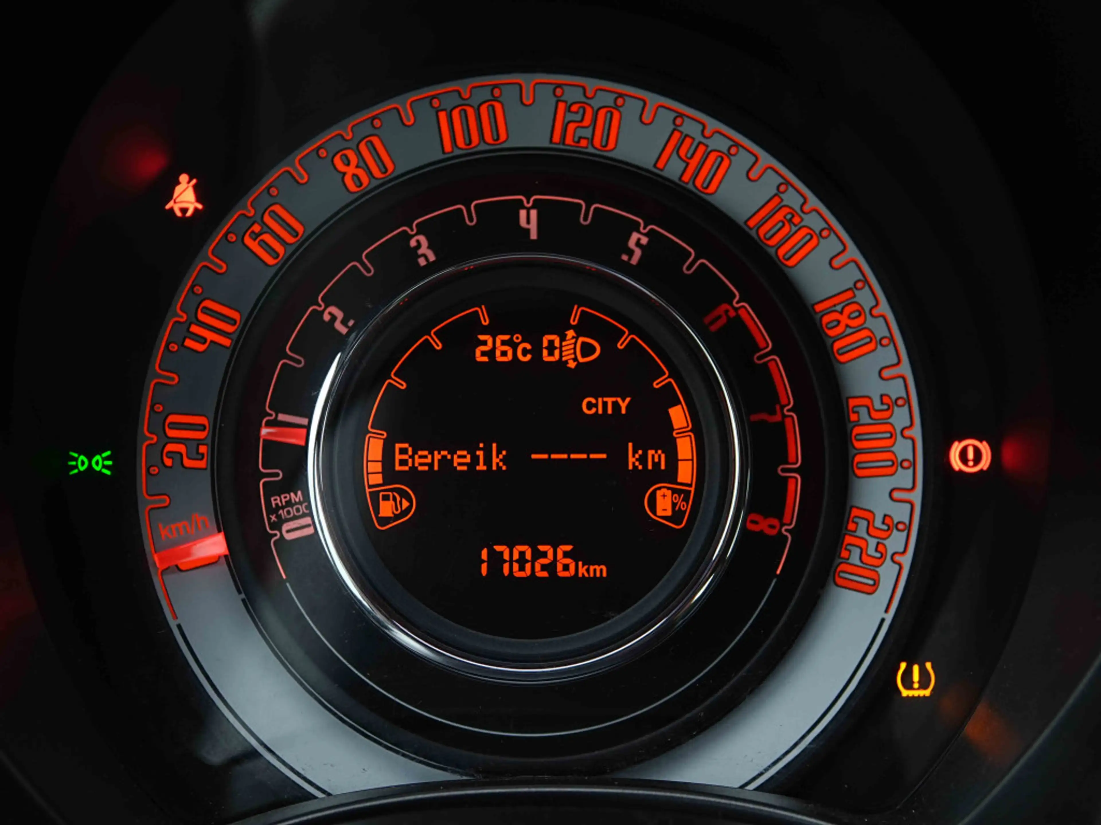 Fiat 500 1.0 Hybrid 70 Cult | Carplay — photo 13