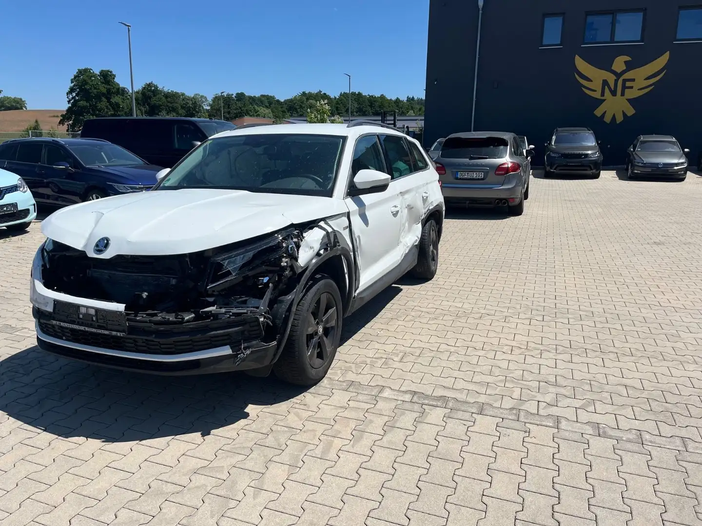 Skoda Kodiaq Soleil 4x4 2.0, Motor+Getr OK - fährt,EU6 Weiß - 1