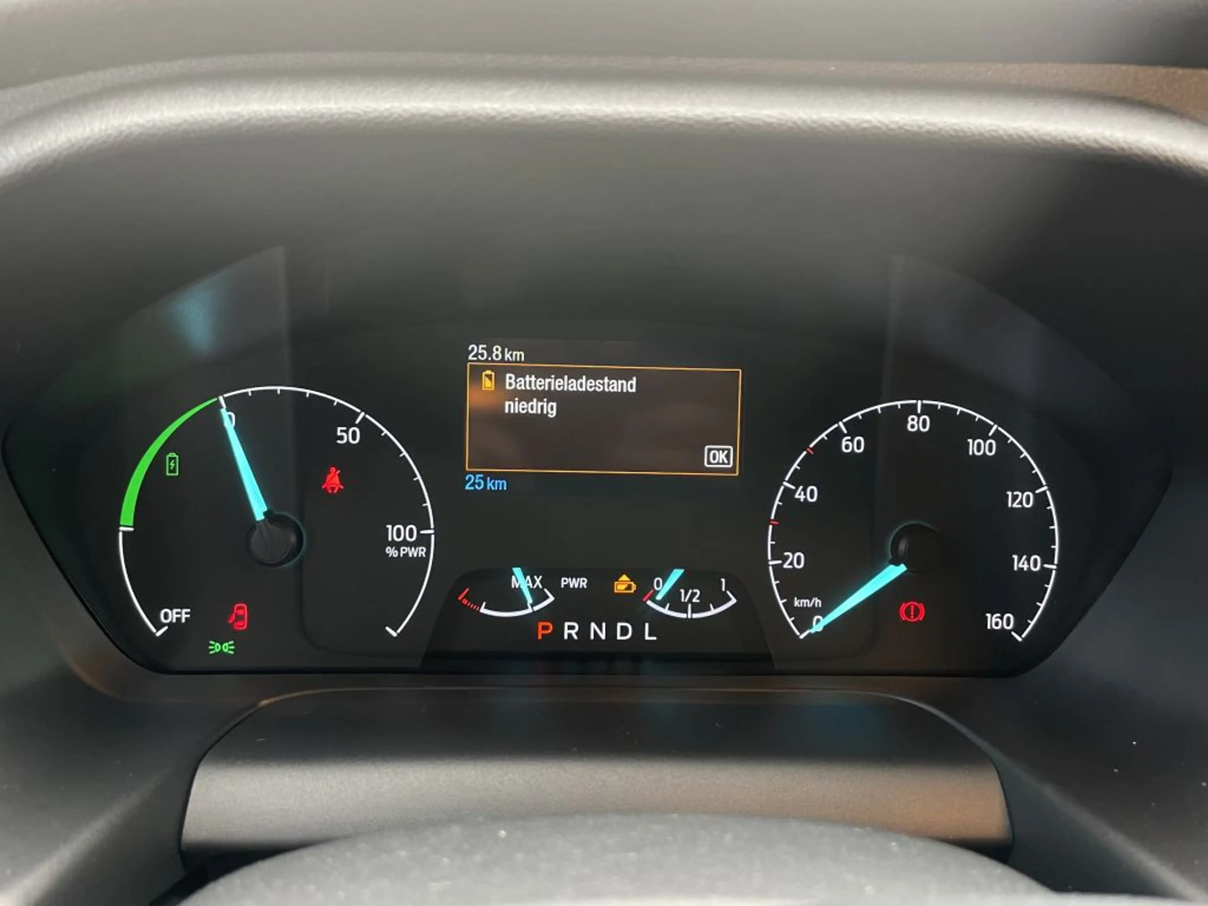 Ford Transit e-Transit 390 L2H2 Lkw HA Trend — photo 12