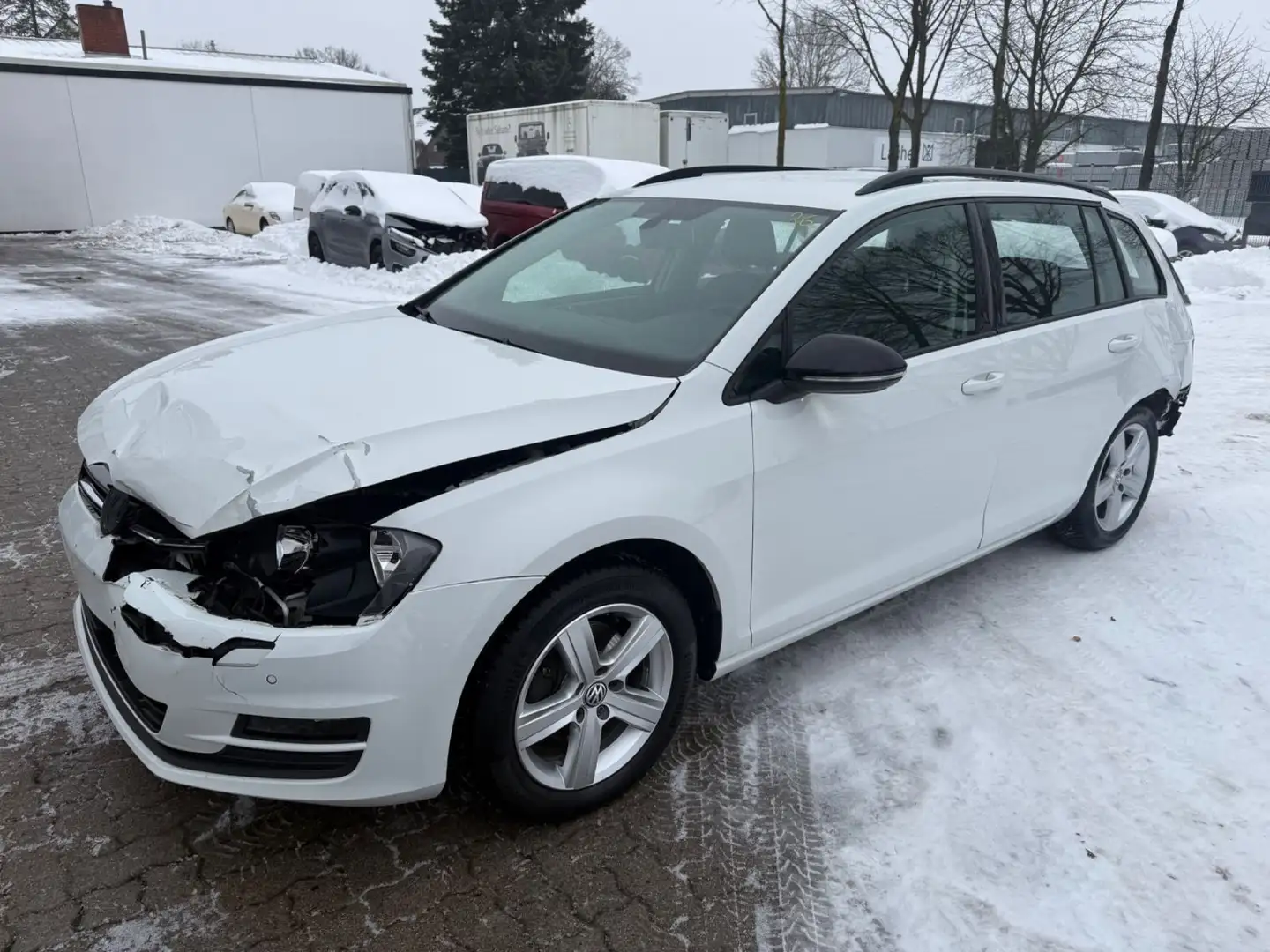 Volkswagen Golf VII Variant Comfortline BMT Weiß - 1