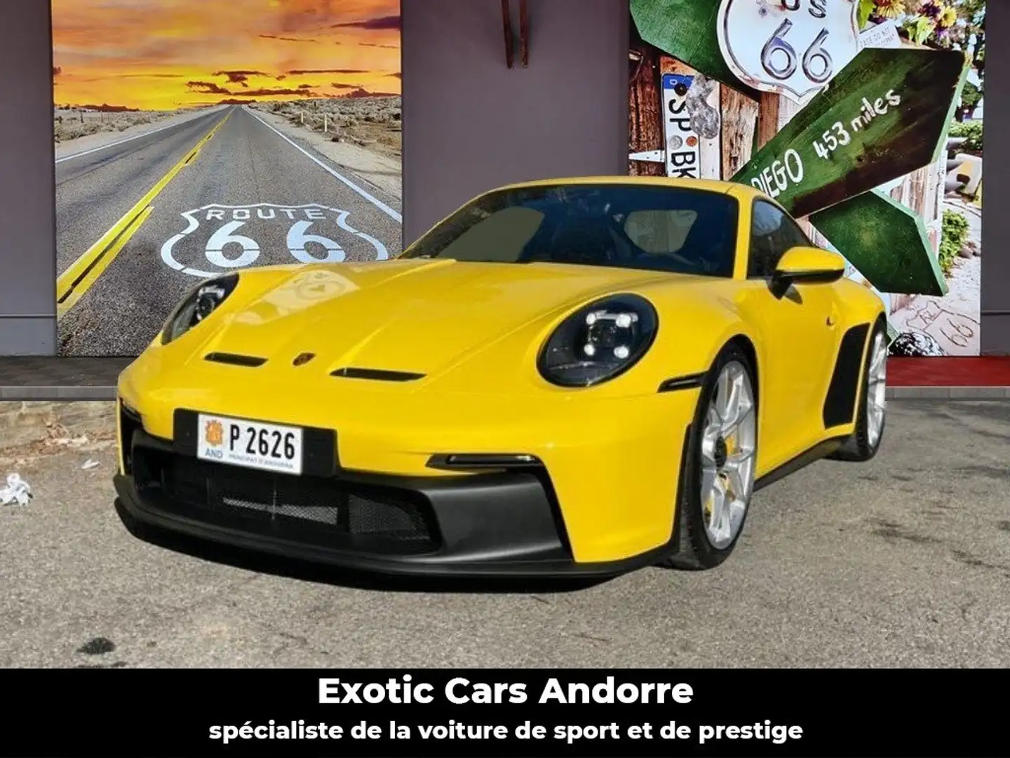 Porsche 911 GT3 4.0i RS PDK Yellow - 1
