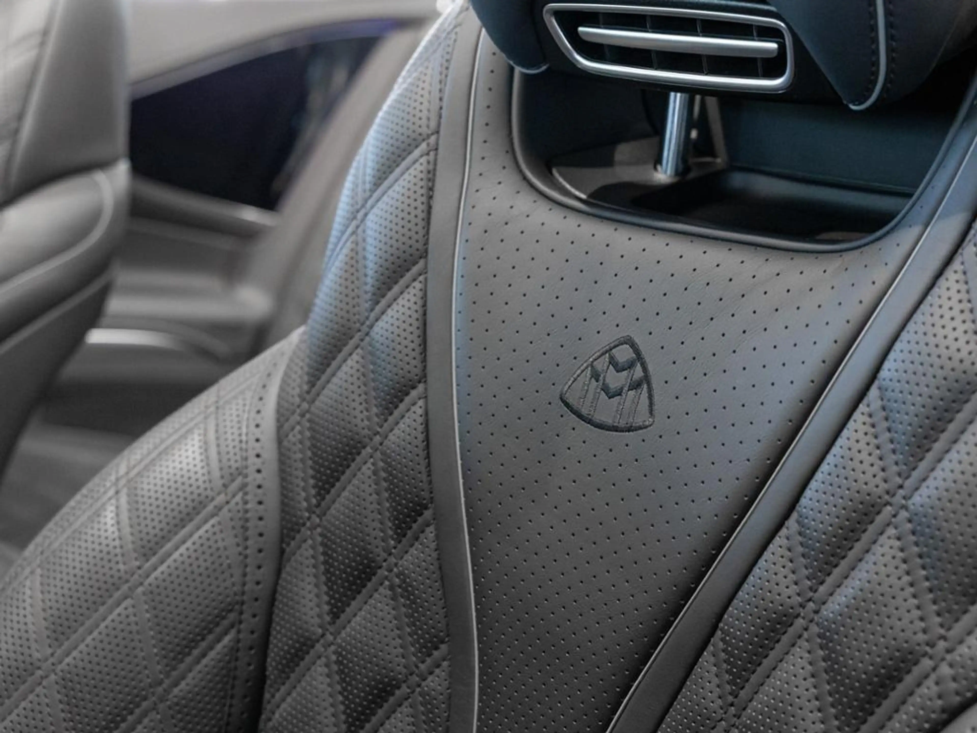 Mercedes-Benz S 65 AMG Mercedes-Maybach S 650 Cabriolet KOM BURM COMAND — photo 12