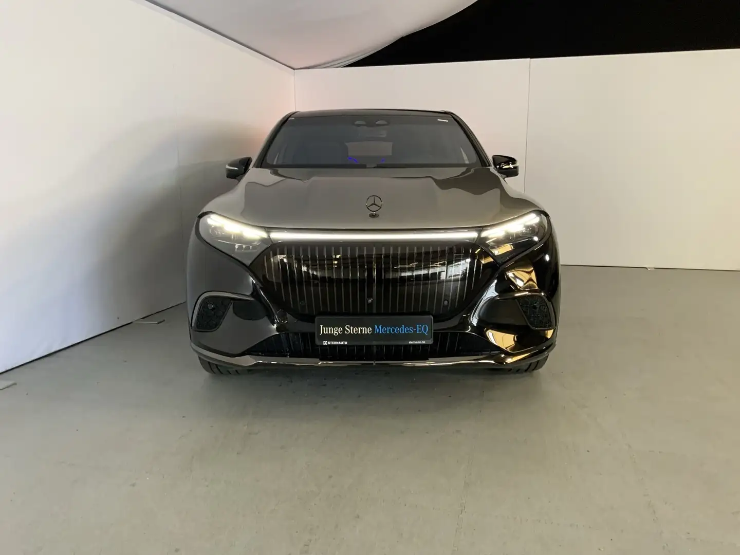 Mercedes-Benz EQS SUV Maybach EQS 680 SUV Night Series First-Class +++ Schwarz - 2