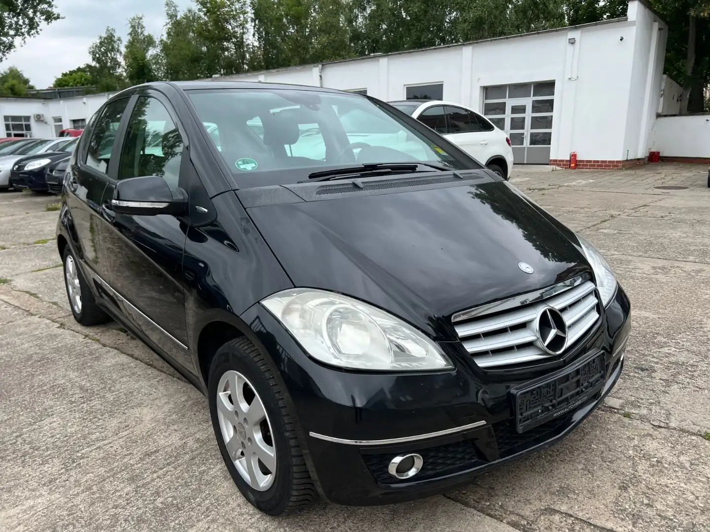 Mercedes-Benz A 170 Avantgarde, TÜV NEU, Service NEU Black - 1
