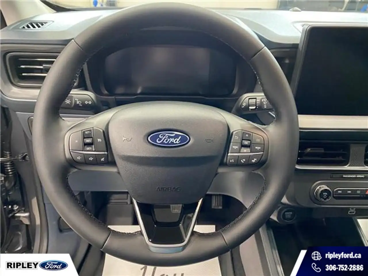 Ford Maverick снимка Ford Maverick