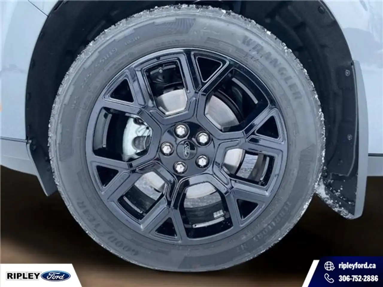 Ford Maverick снимка Ford Maverick