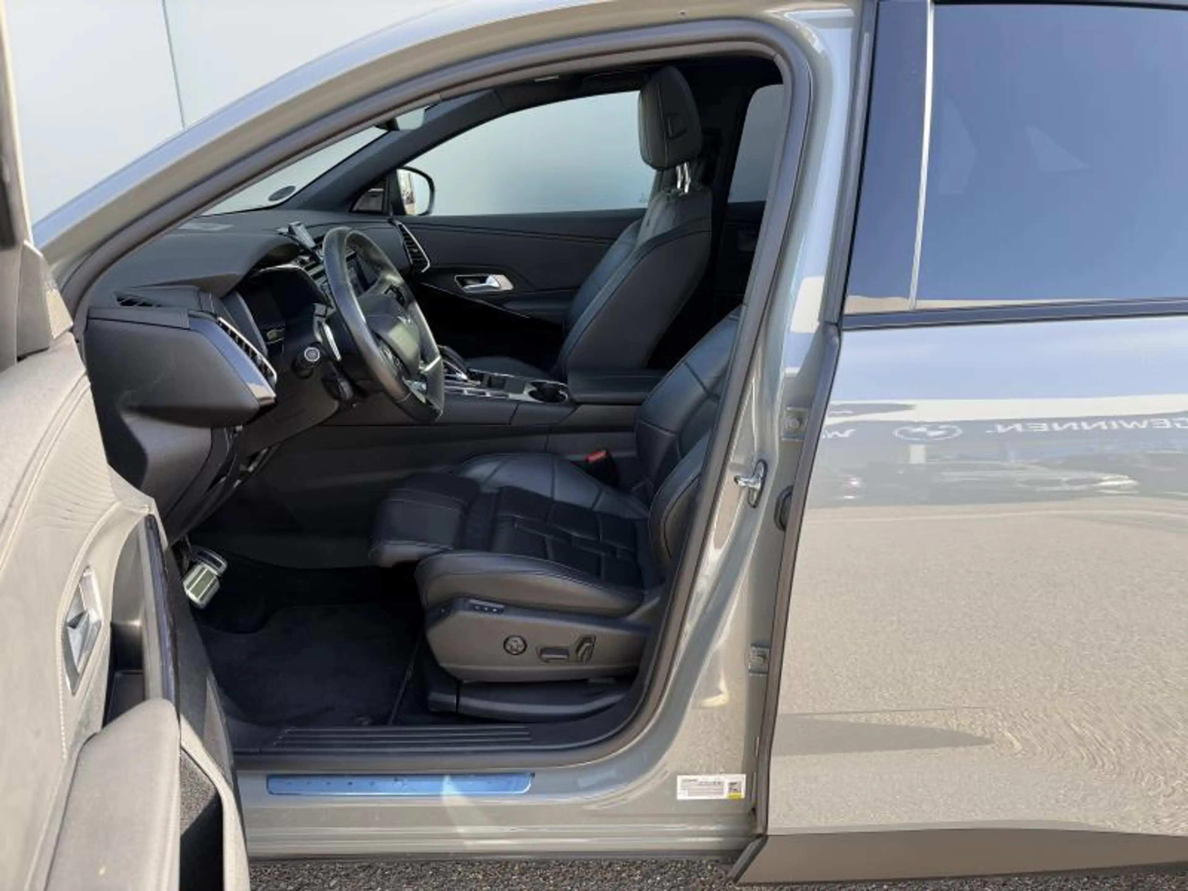 DS Automobiles DS 7 Crossback OPERA — photo 10