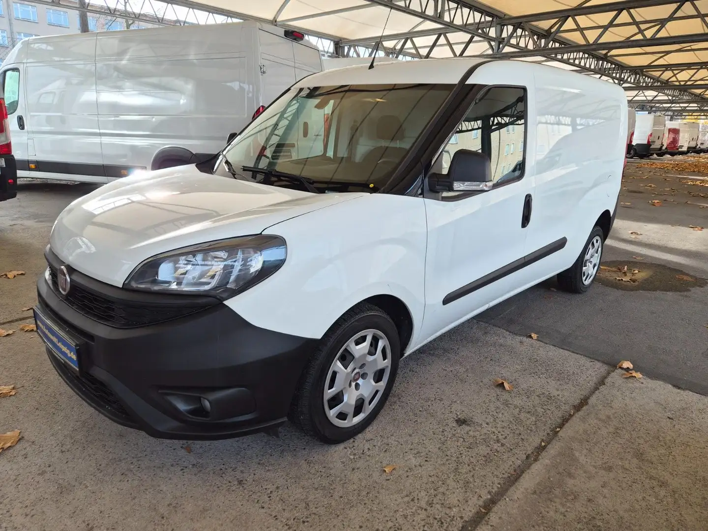 Fiat Doblo Cargo Maxi MJ 100 Klima Weiß - 1