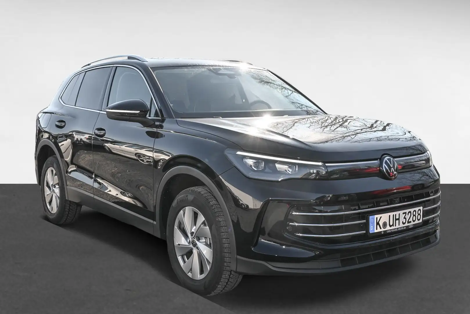 Volkswagen Tiguan Elegance 2,0 l TDI SCR 4MOTION 142 kW (193 Schwarz - 2