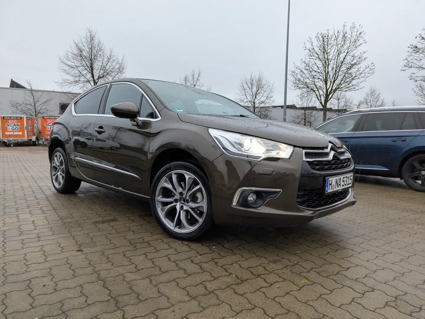 Citroen DS4 2.0 HDiMassage/BiXenon/Memory/Android/Totwinkelass Barna - 1