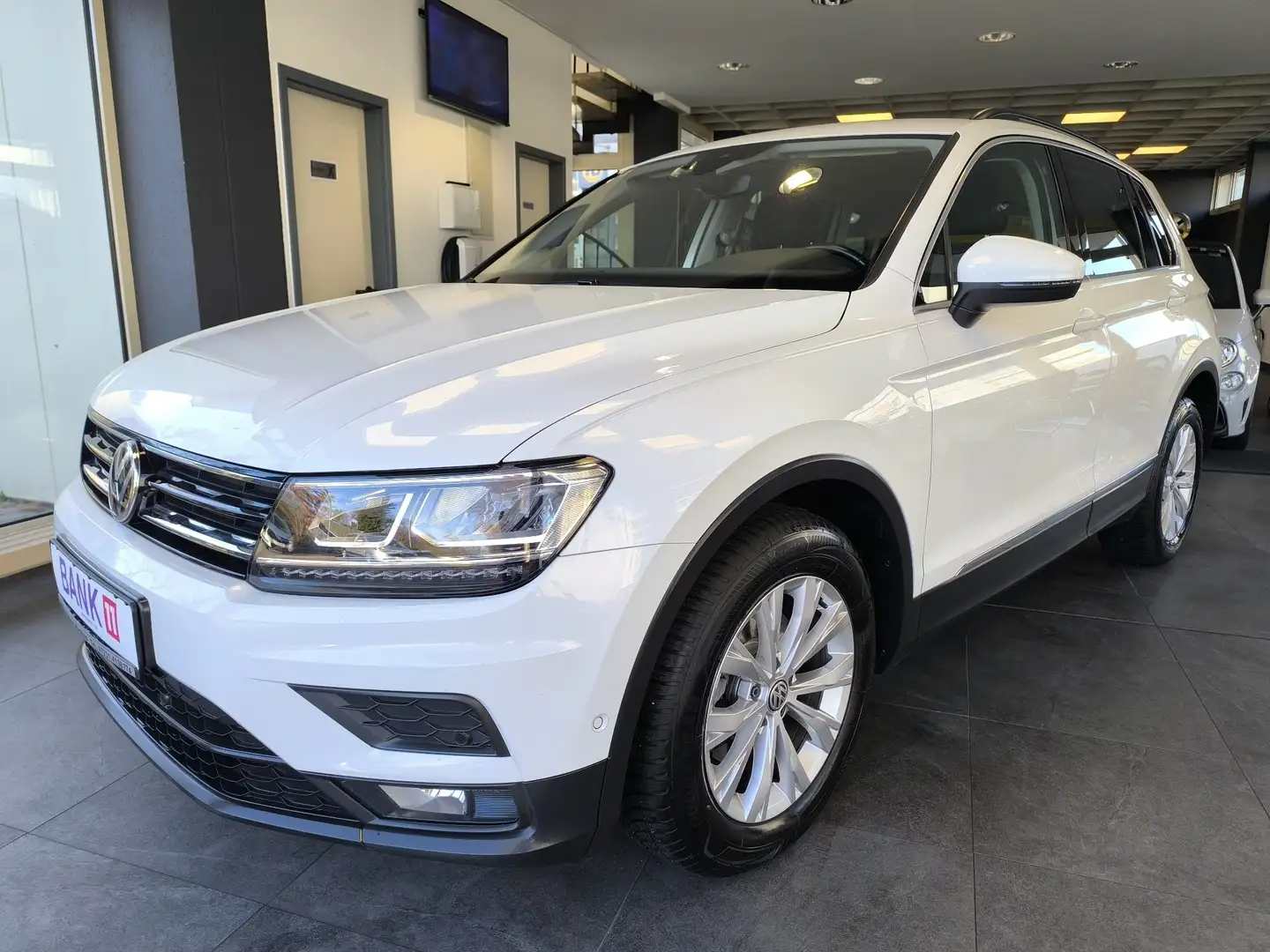 Volkswagen Tiguan Comfortline BMT/Start-Stopp 4Motion Blanco - 1