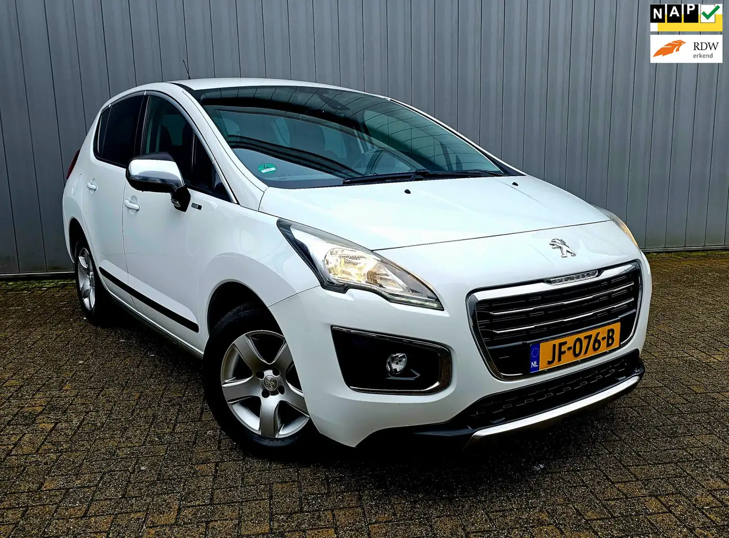 Peugeot 3008 1.2 PureTech Style. Clima ,Navi,NAP !! Wit - 1