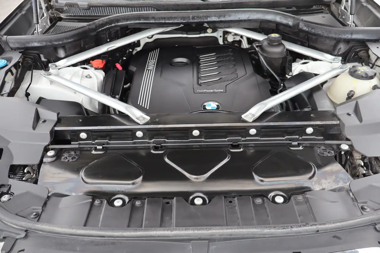 BMW X5 снимка BMW X5