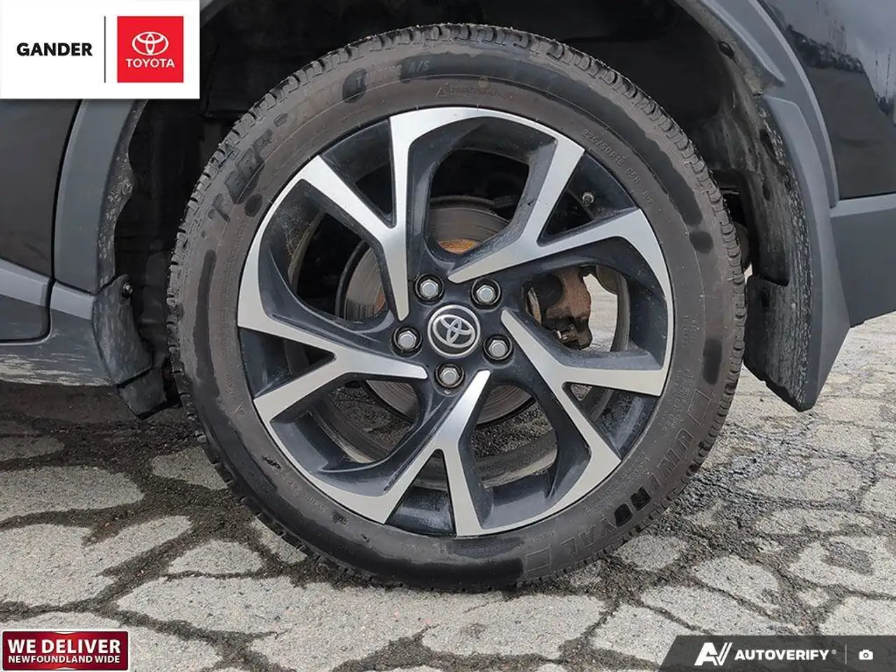 Toyota C-HR снимка Toyota C-HR