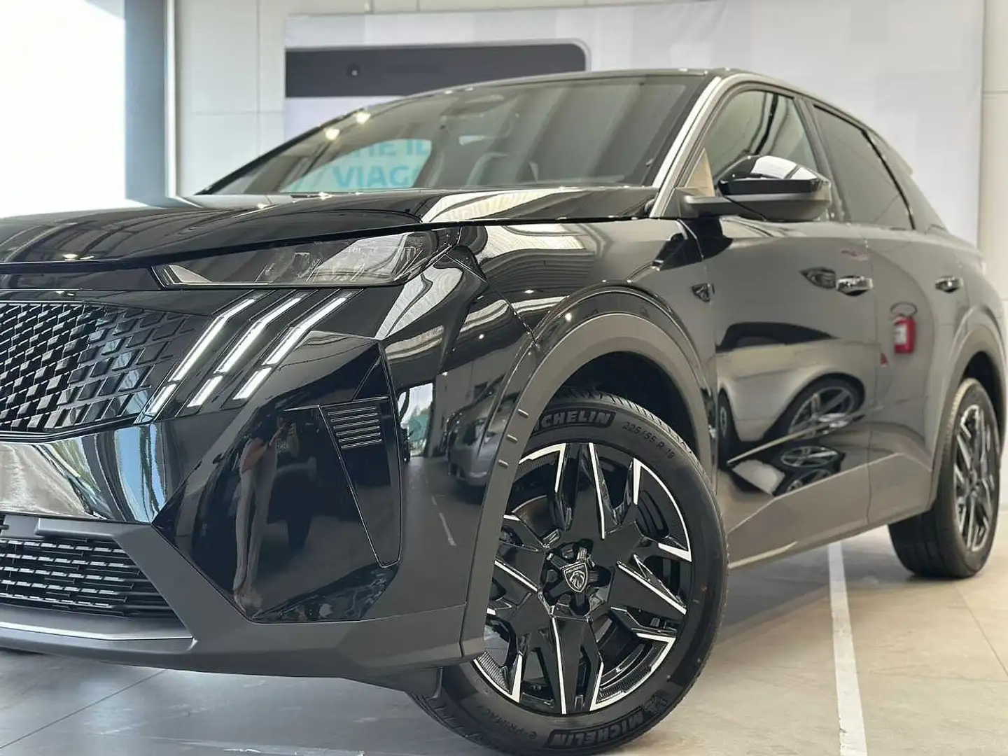 Peugeot 3008 3ª serie Hybrid 145 e-DCS6 Allure Grigio - 2