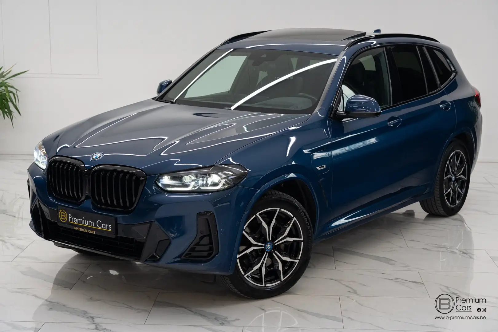BMW X3 30e M-Pack! Facelift! Pano, Hifi, Led, Camera! Bleu - 2